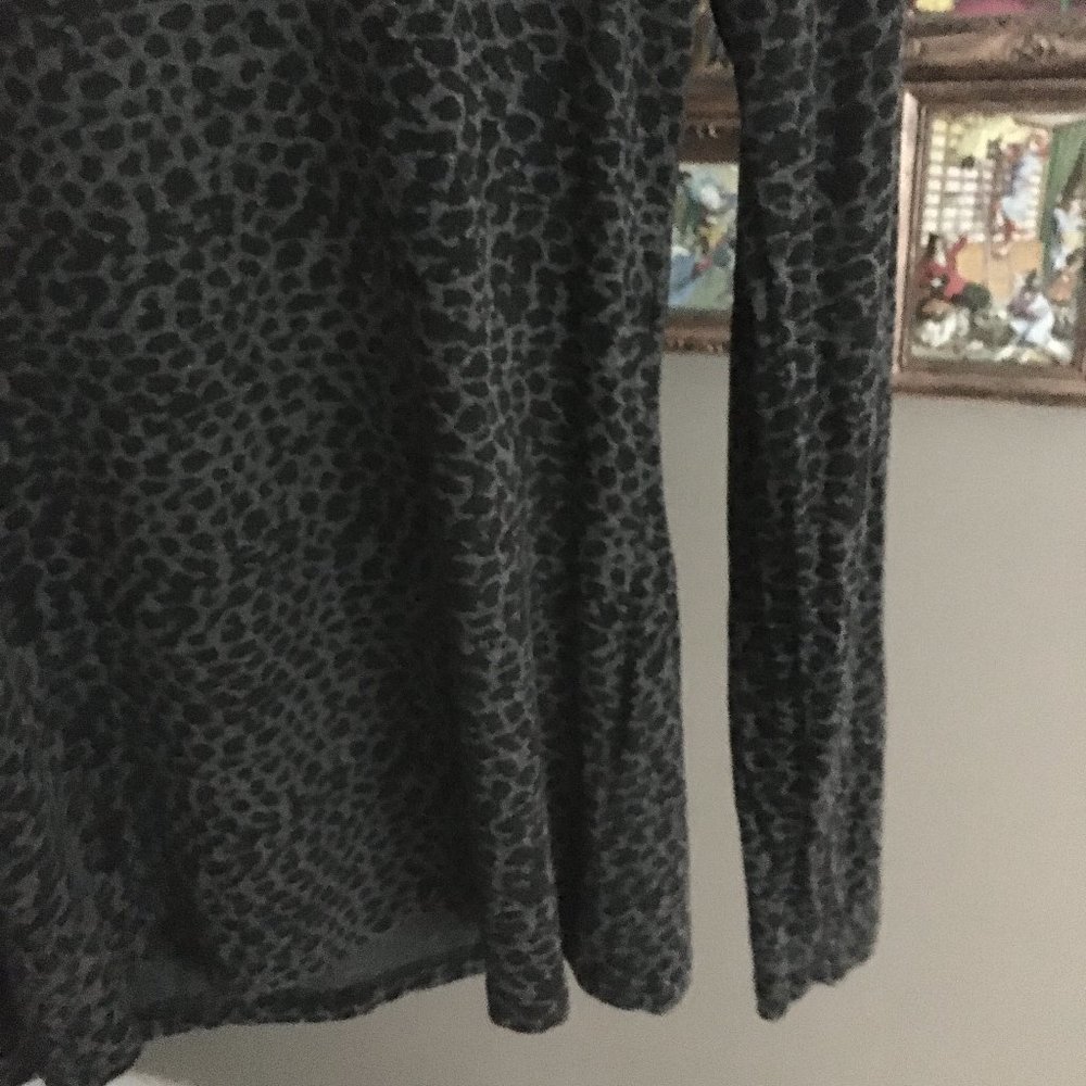 SOYACONCEPT DENMARK Python Snake Print Viscose Contour Top M Scandi - Picture 8 of 14
